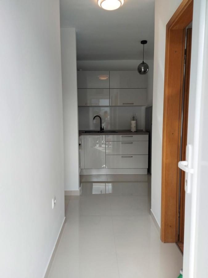 Apartmani I & J Seric Seget Vranjica Extérieur photo