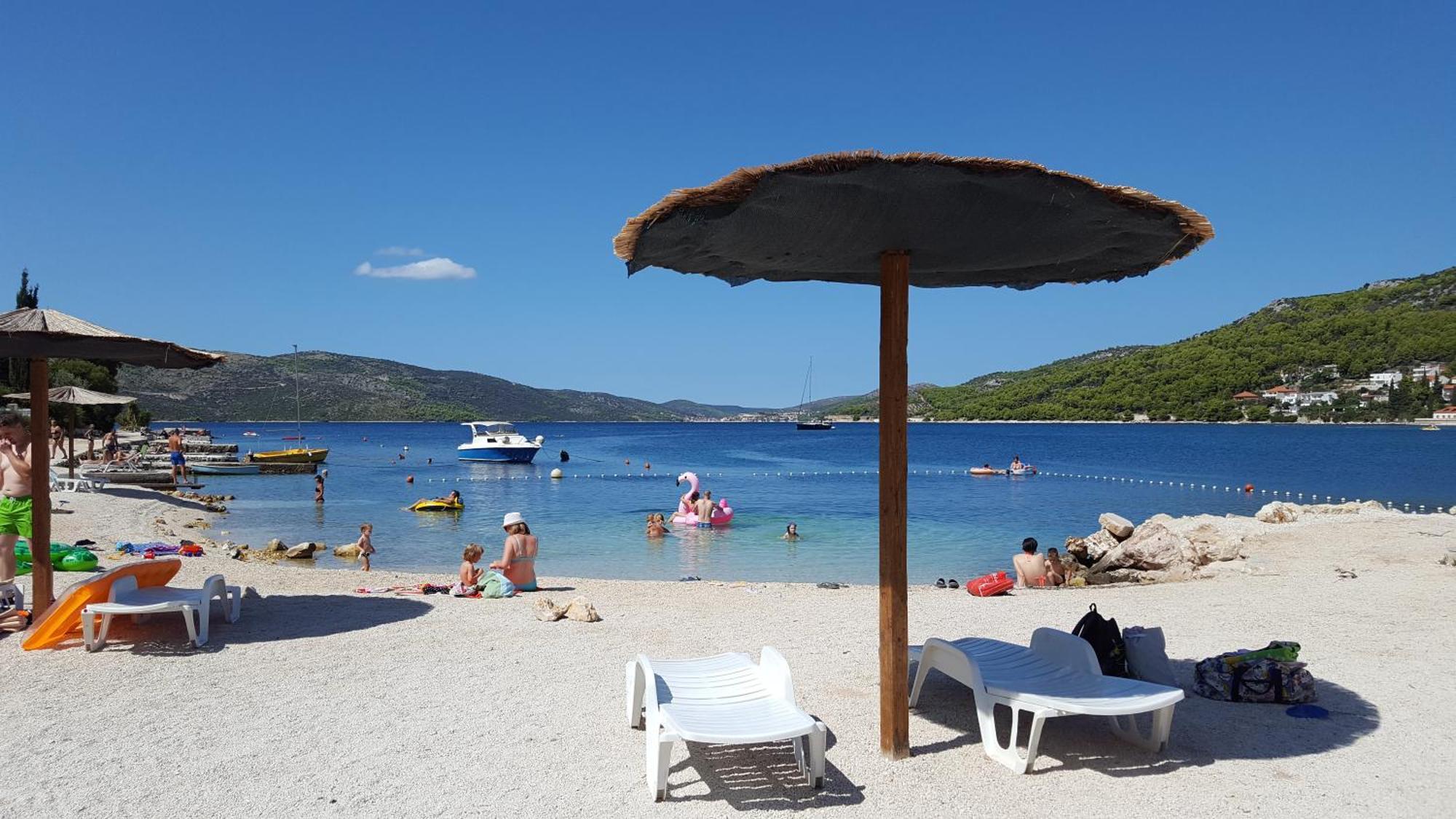 Apartmani I & J Seric Seget Vranjica Extérieur photo
