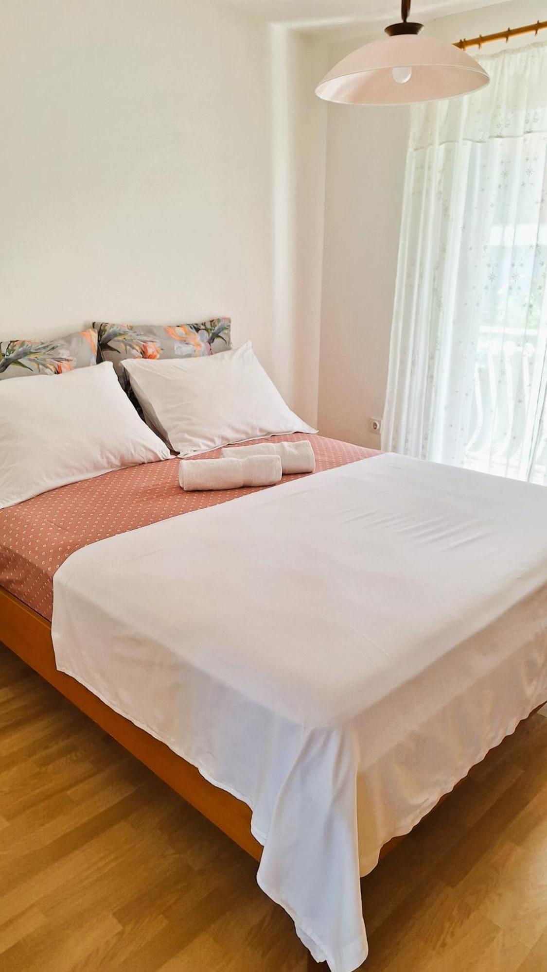 Apartmani I & J Seric Seget Vranjica Extérieur photo