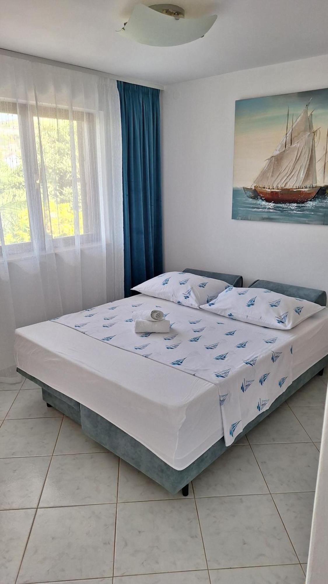 Apartmani I & J Seric Seget Vranjica Extérieur photo