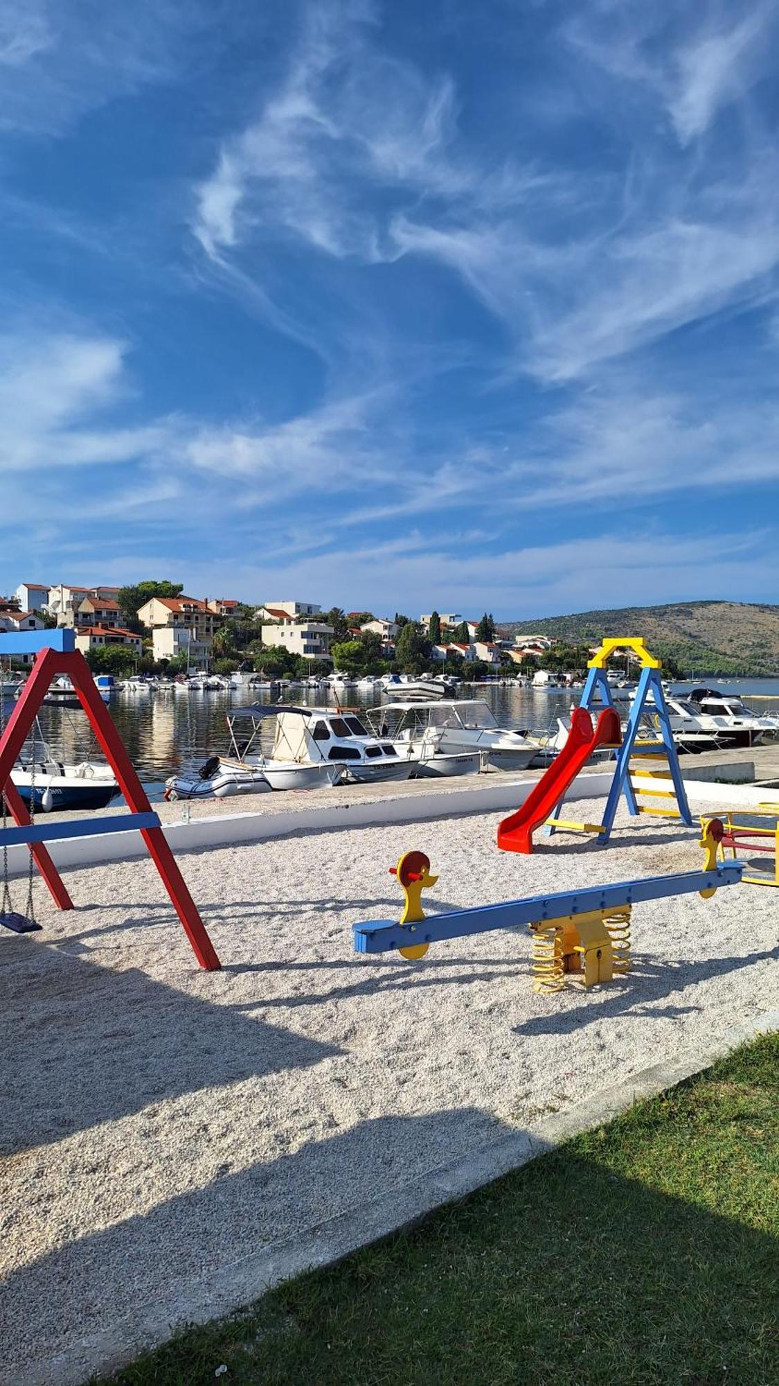 Apartmani I & J Seric Seget Vranjica Extérieur photo