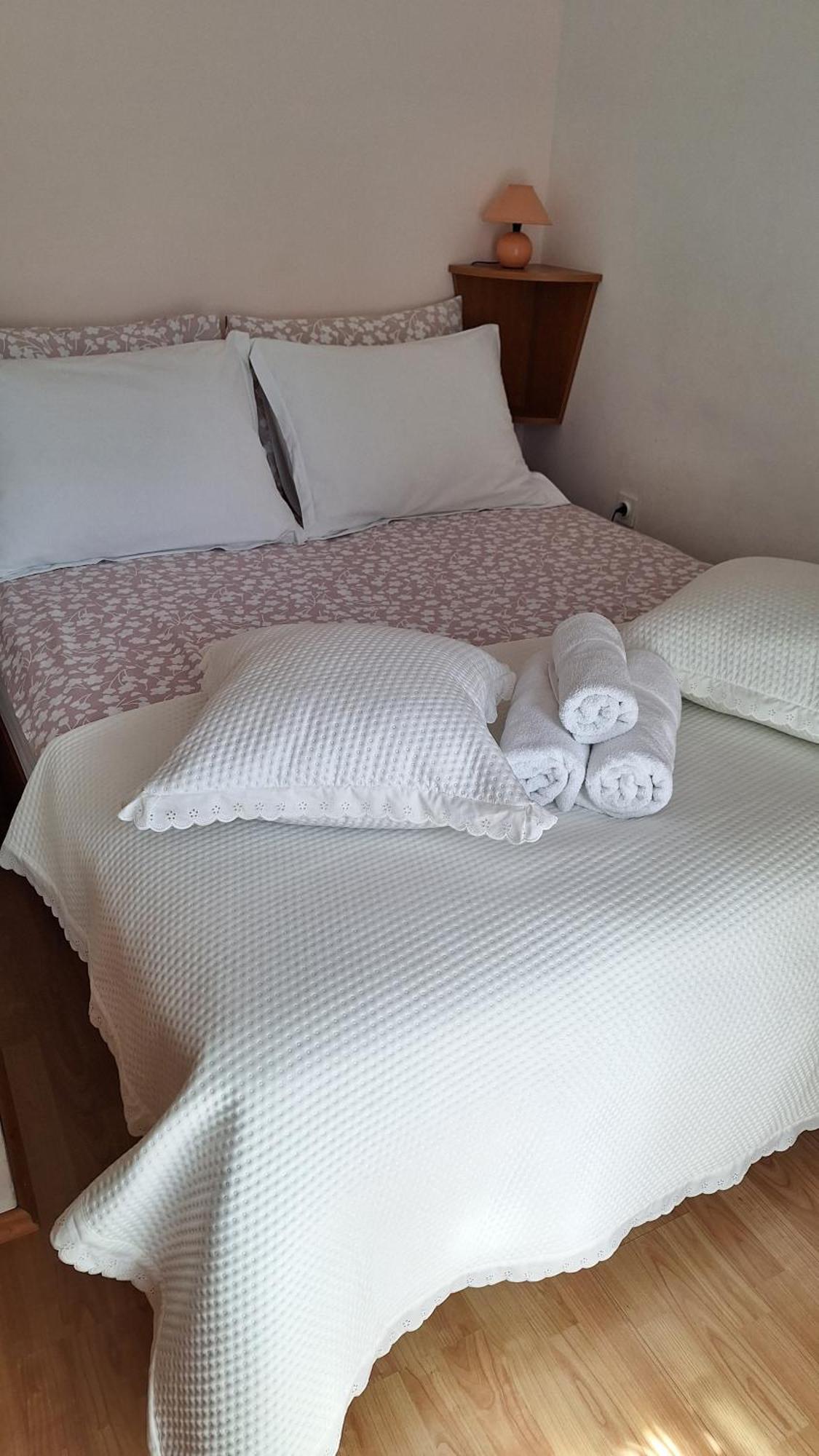 Apartmani I & J Seric Seget Vranjica Extérieur photo