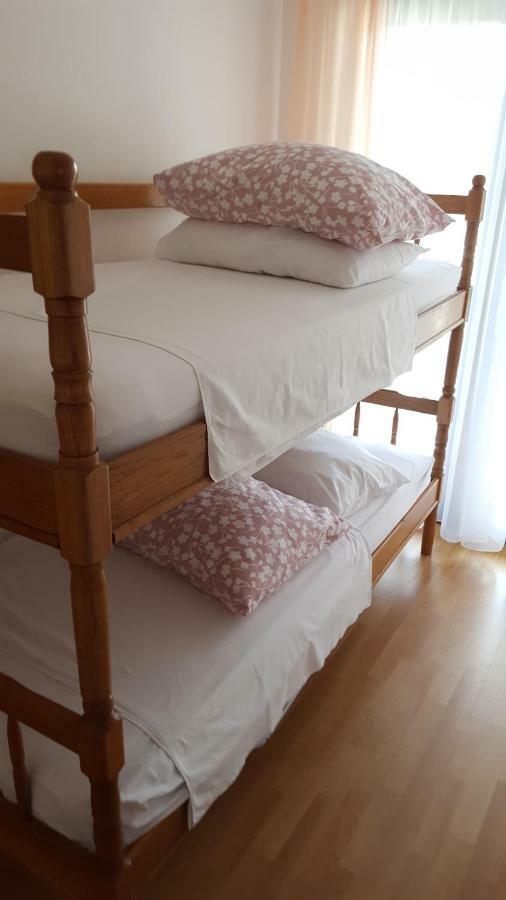 Apartmani I & J Seric Seget Vranjica Extérieur photo